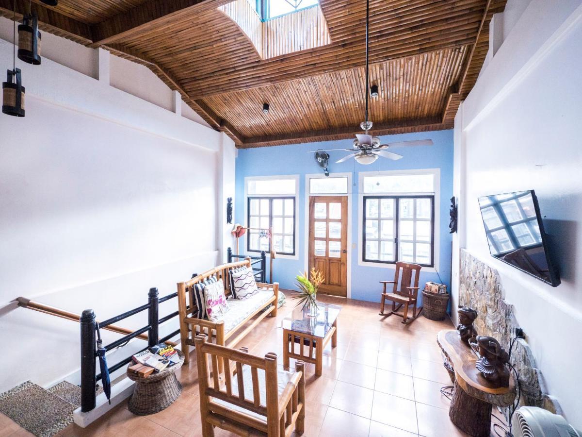 Bed and Breakfast Stone Creek House Romblon Экстерьер фото