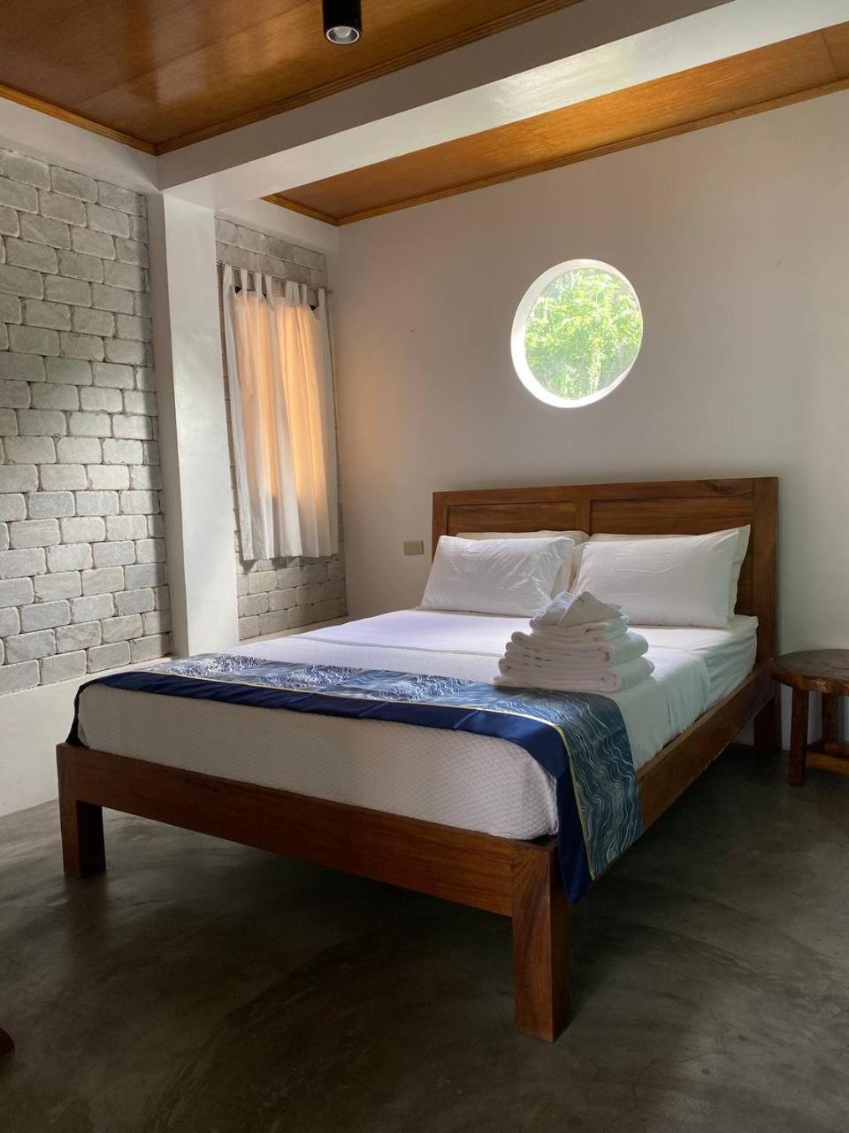 Bed and Breakfast Stone Creek House Romblon Экстерьер фото